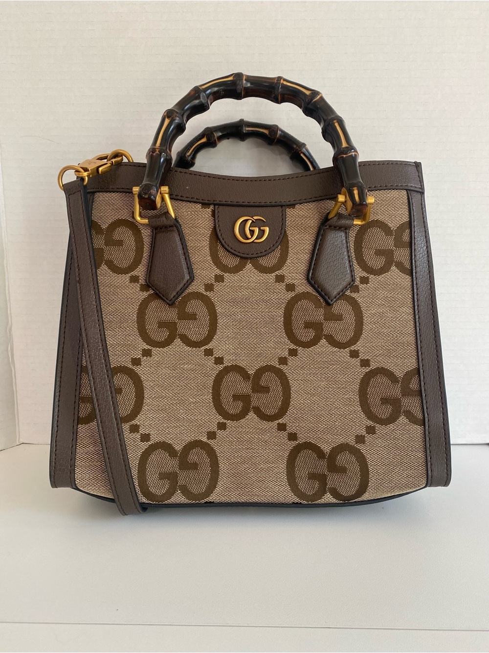Gucci INSPIRED Diana NM Bamboo Handle Tote Jumbo GG Canvas Small